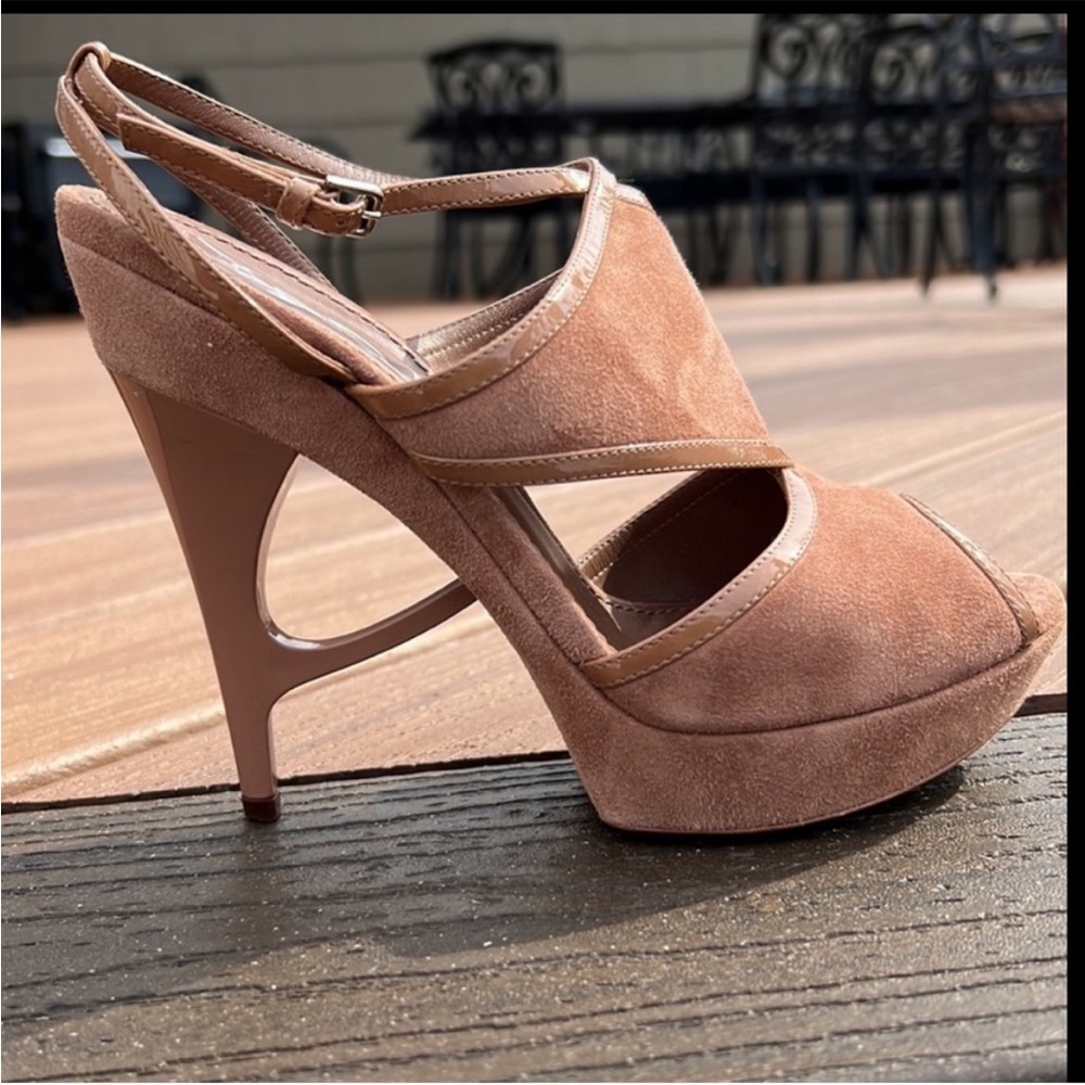 YSL Suede Pumps - Picture 2 of 12